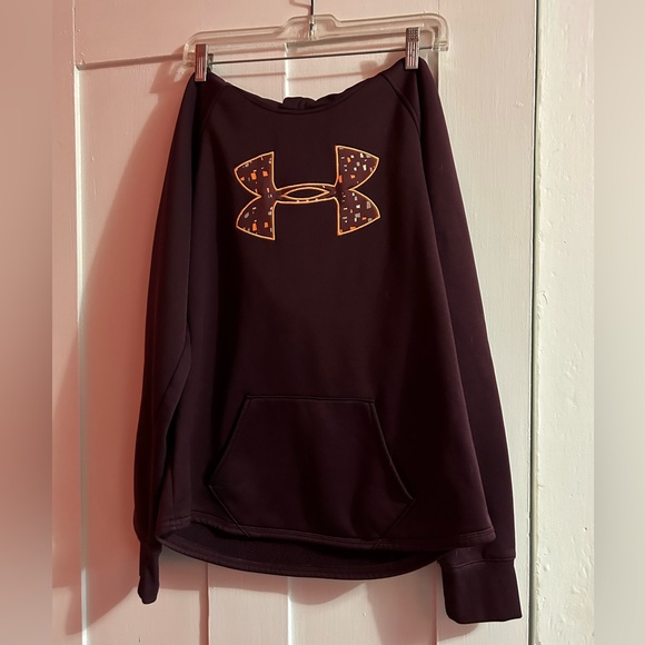 Medium Maroon Under Armour Hoodie - Picture 1 of 3